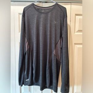 Men’s size 3 XL Old Navy active fit long sleeve t-shirt